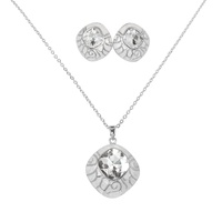 ENAMEL GEMSTONE DIAMOND SHAPED NECKLACE SET